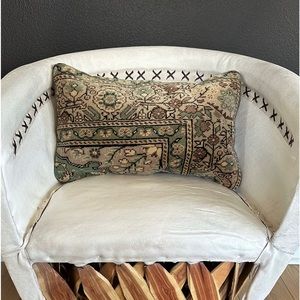 New! Kilim rug pillow.